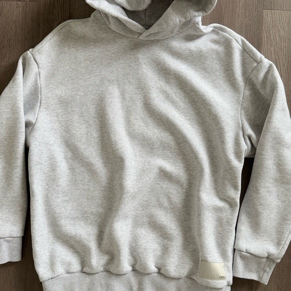 VUORI RESTORE OVERSIZED FLEECE HOODIE•PALE HEATHER GREY•SIZE SMALL - Picture 6 of 12